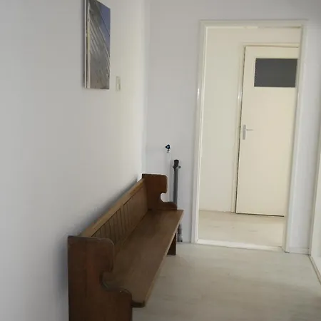 Apartment Jonas In De Walvis & Octopus *
