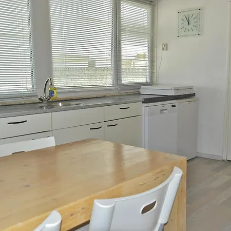 Apartment Jonas In De Walvis & Octopus *